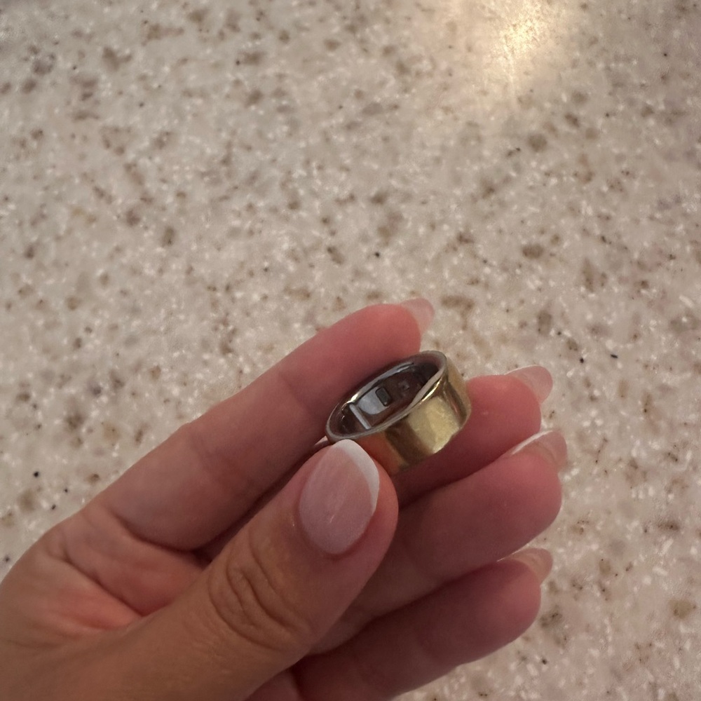 Gold Gen 4 Oura Ring Size 7